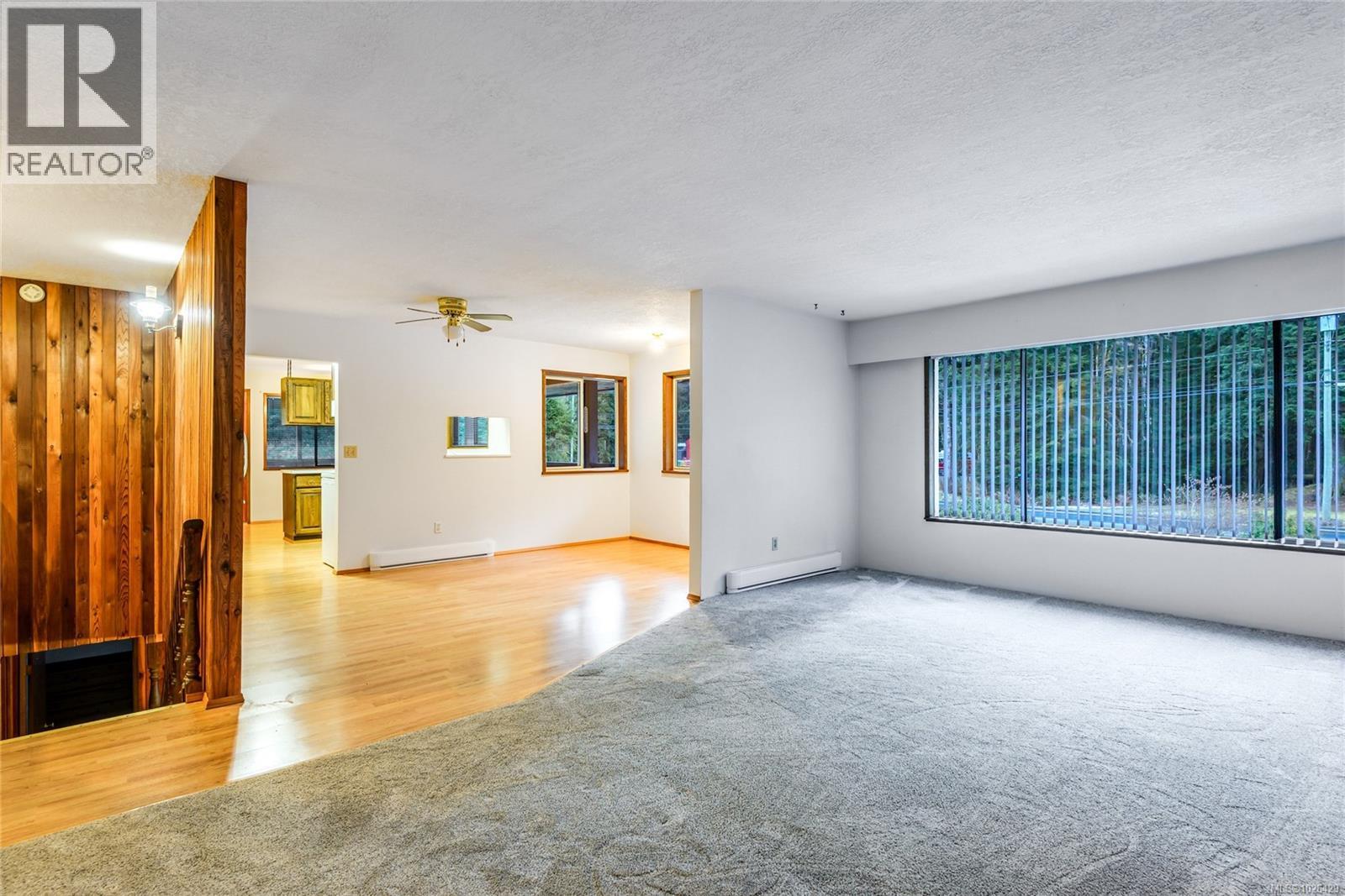 1301 SAYWARD RD - 21