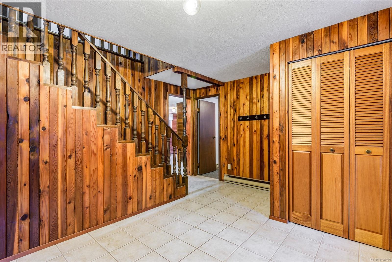 1301 Sayward Rd - 5