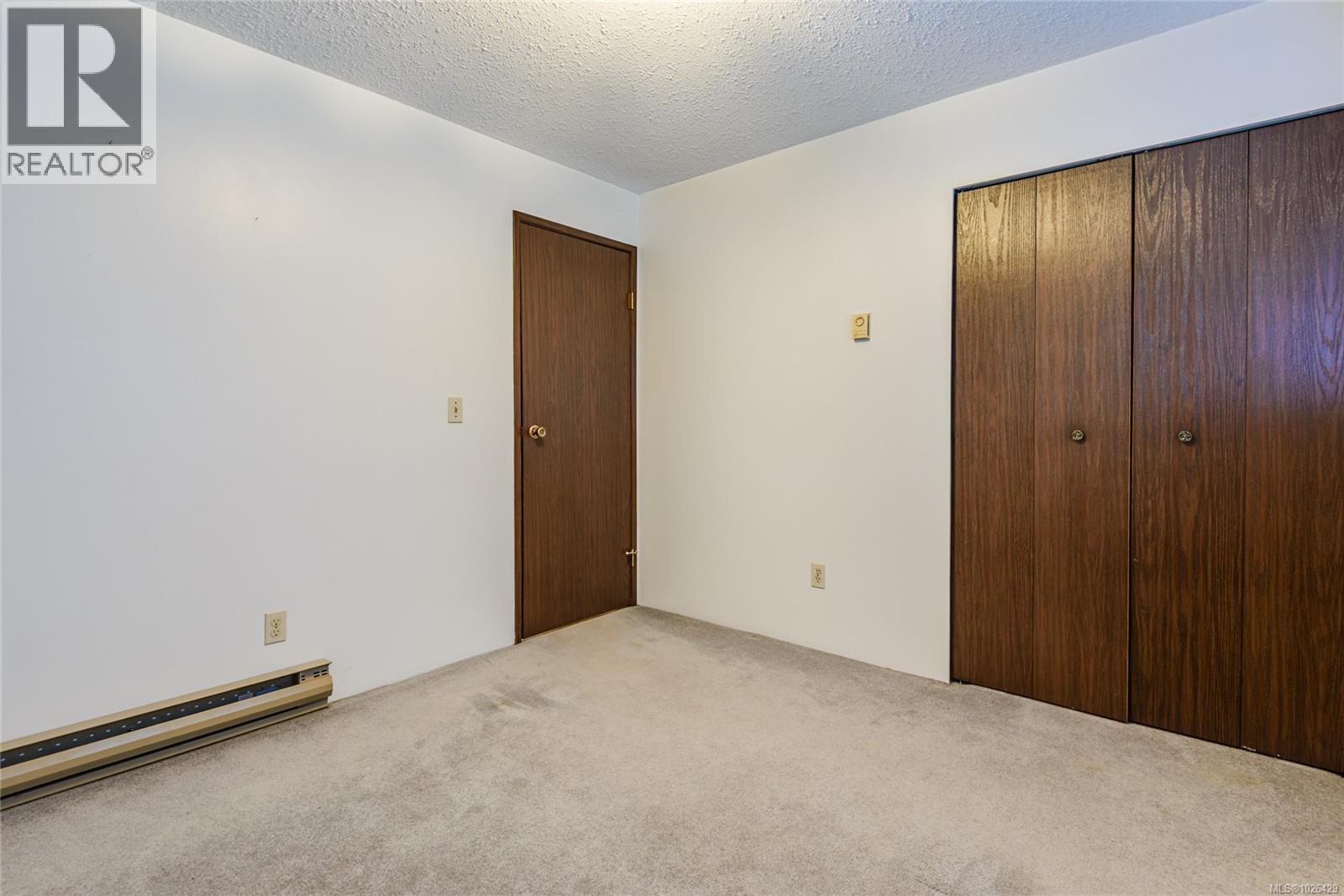 1301 SAYWARD RD - 33