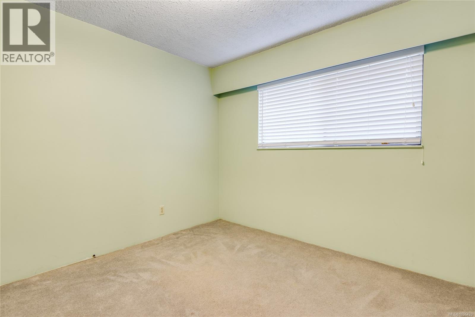 1301 SAYWARD RD - 34