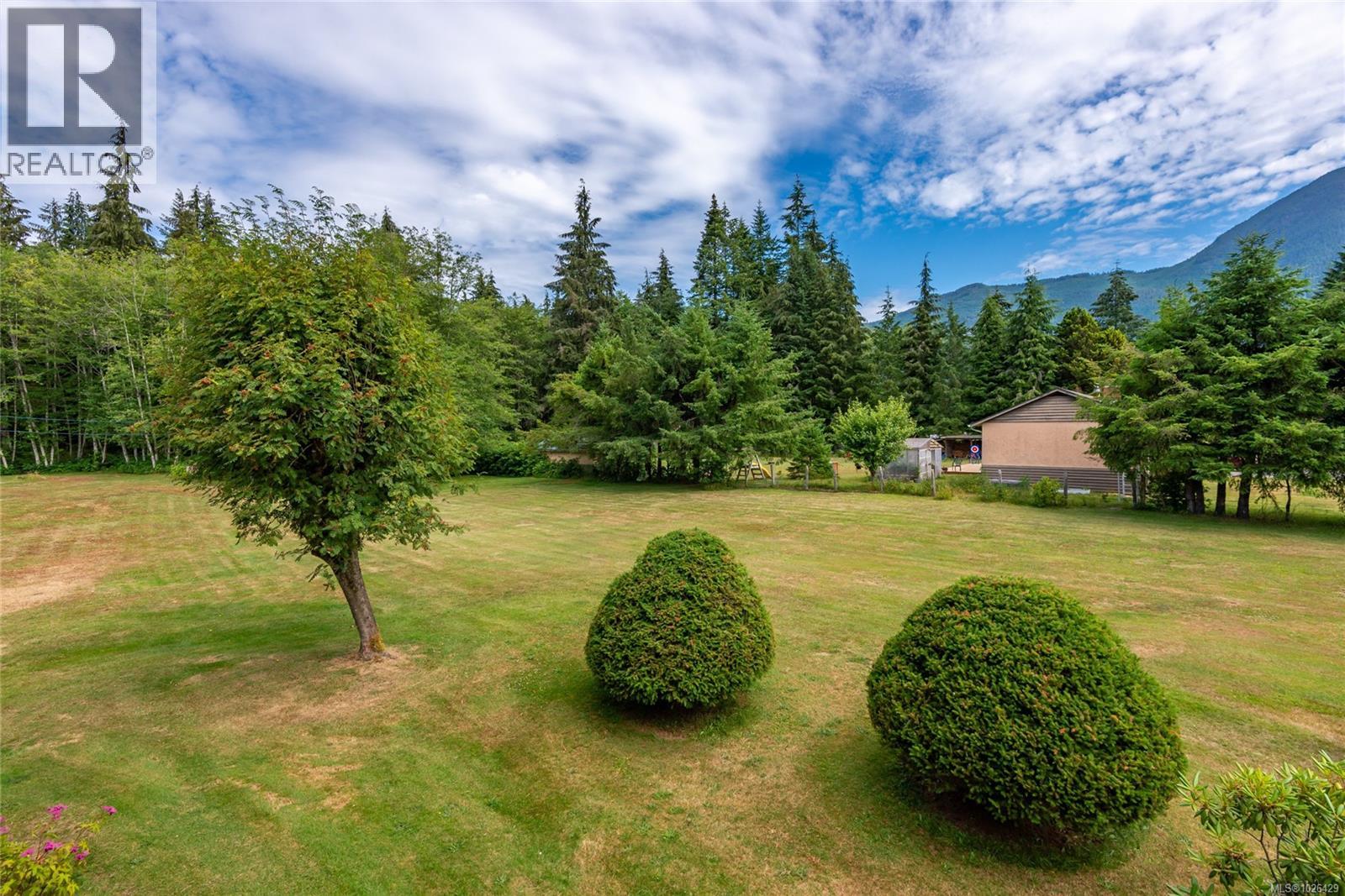 1301 SAYWARD RD - 48