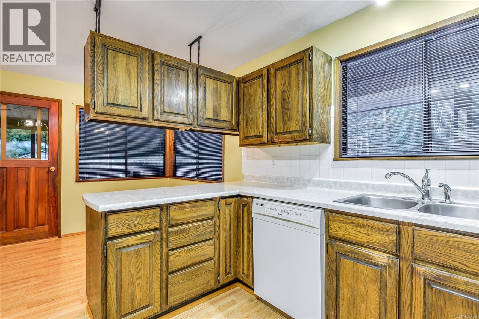 1301 Sayward Rd - 25