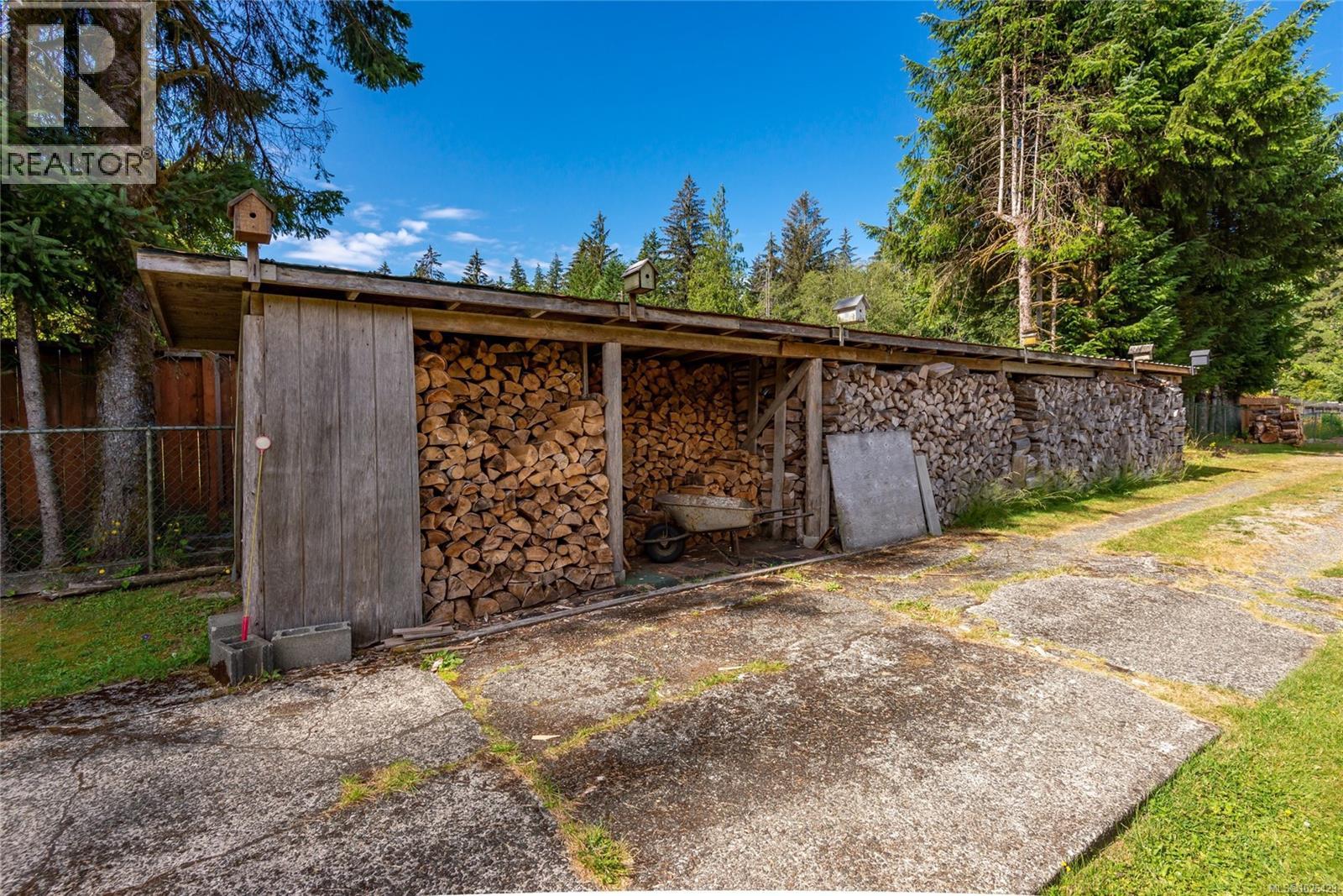 1301 Sayward Rd - 74