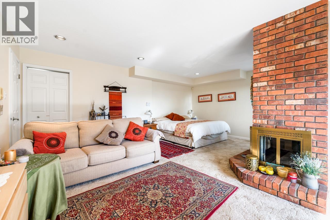 4815 HEADLAND CLOSE, West Vancouver