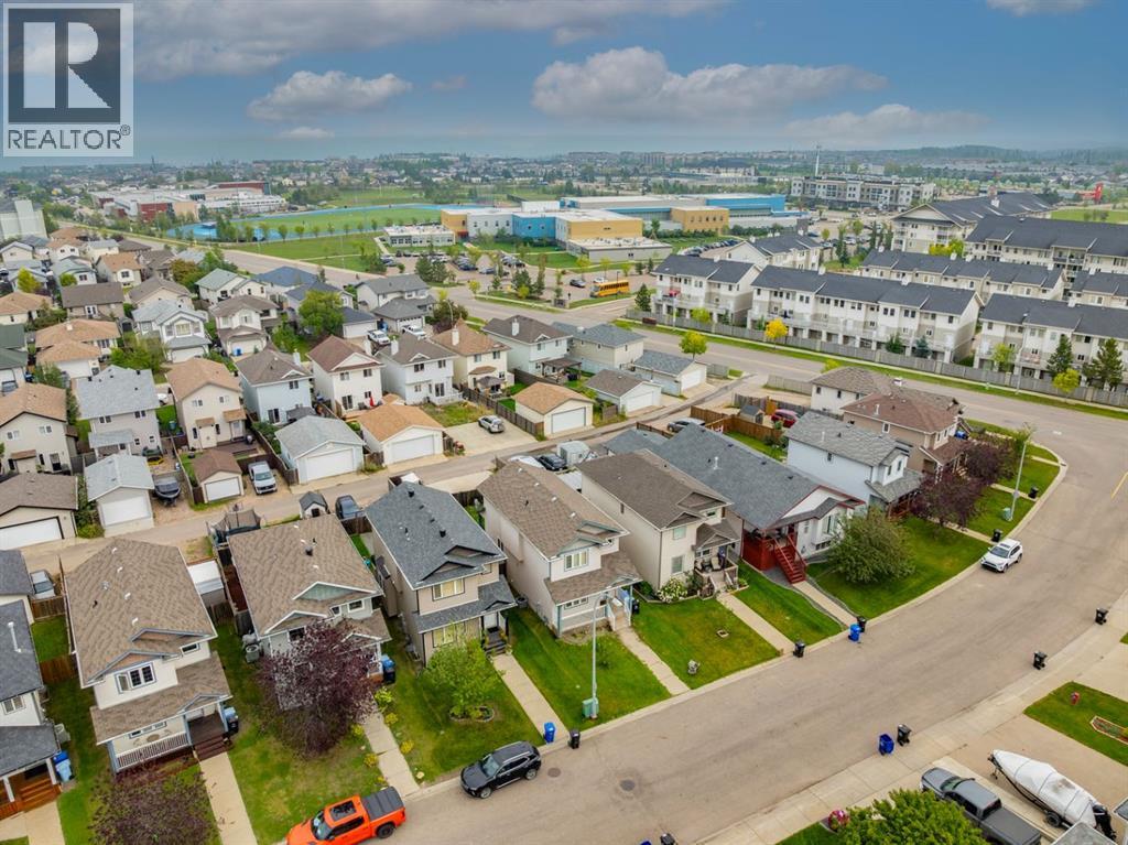 123 Cottonwood Creek Way, Fort McMurray