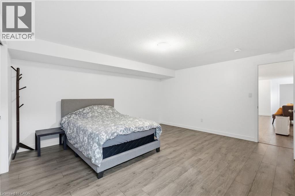 16 BROOKFIELD Lane - 34