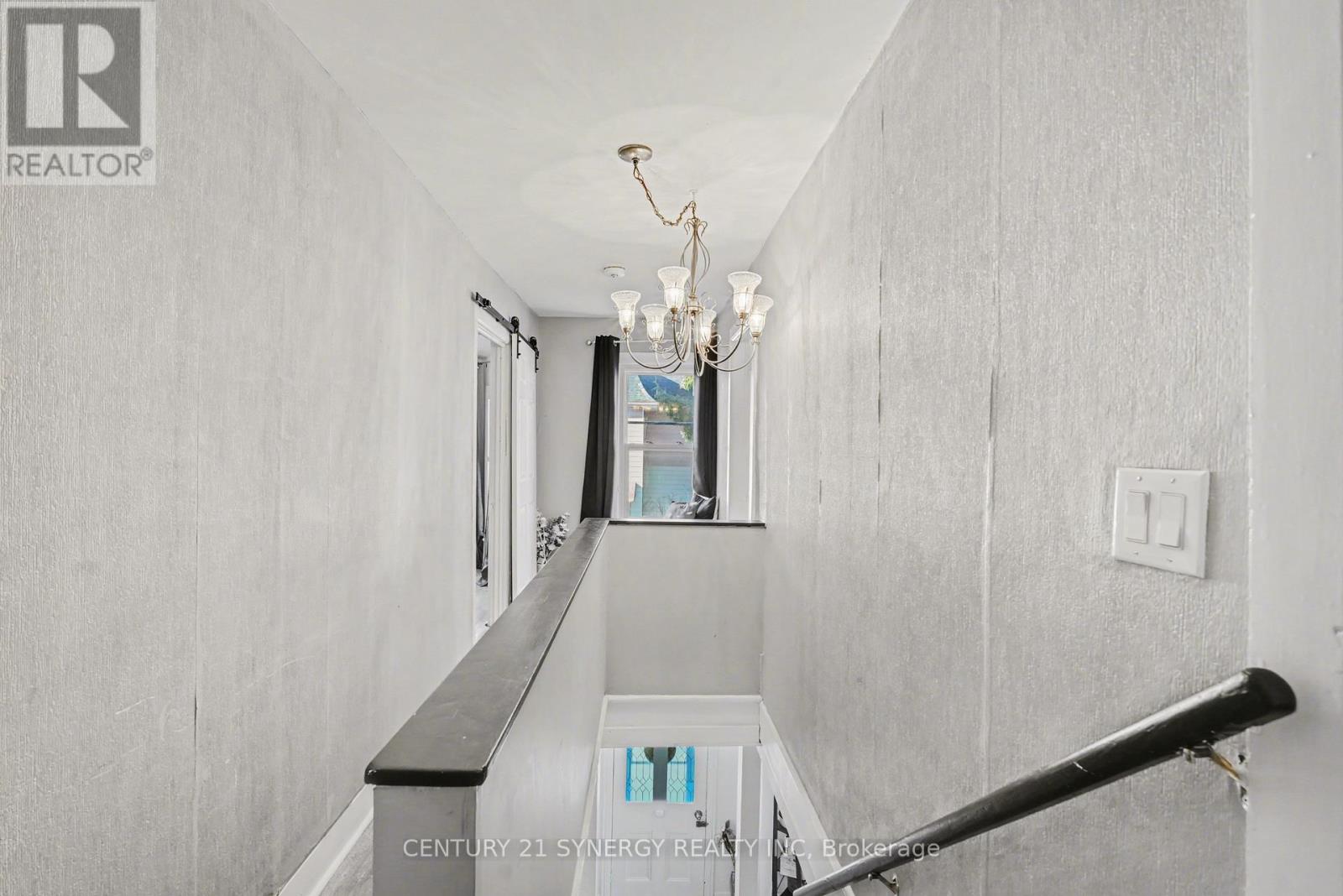 3 REID STREET - 24
