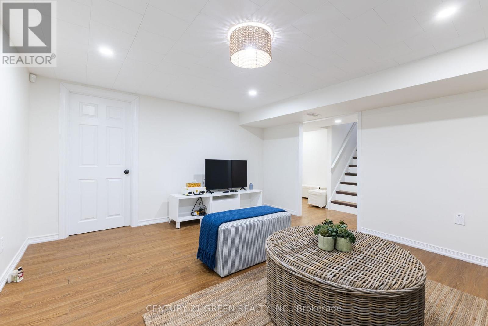 6558 HUGGINS STREET - 19