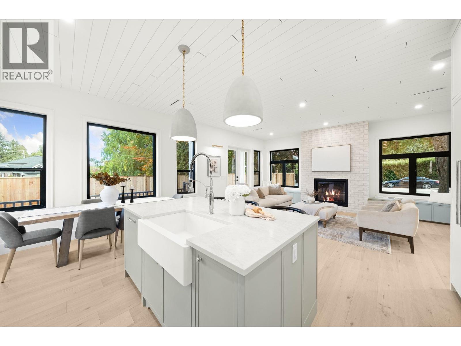 1204 STELLERS JAY PLACE, Tsawwassen