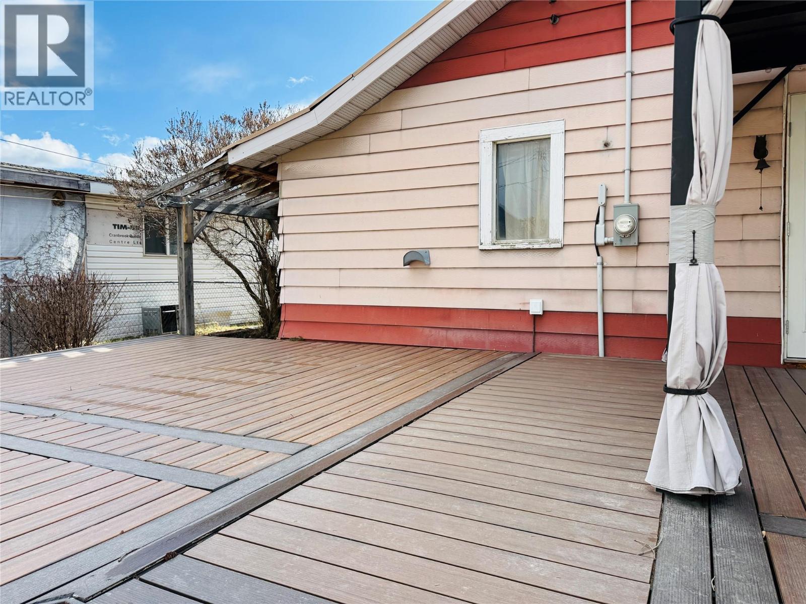 4955 Luck Avenue, Canal Flats