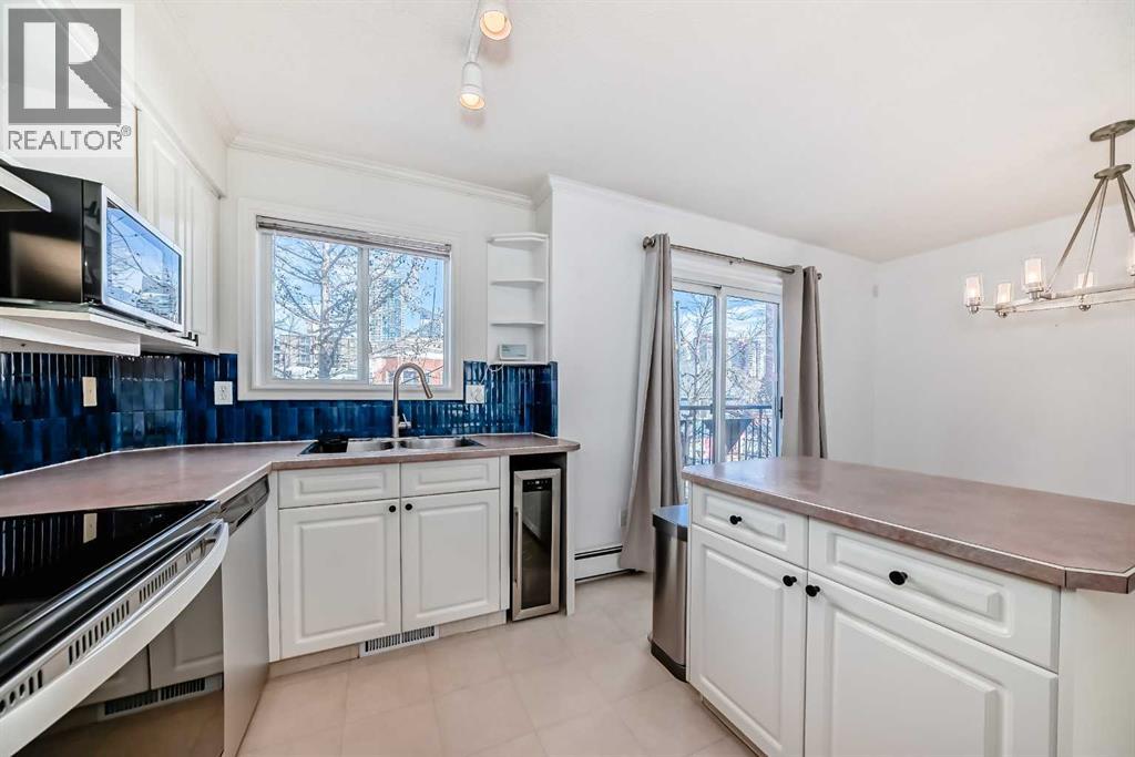 Single Family House for Sale in   Street SW Beltline Calgary 