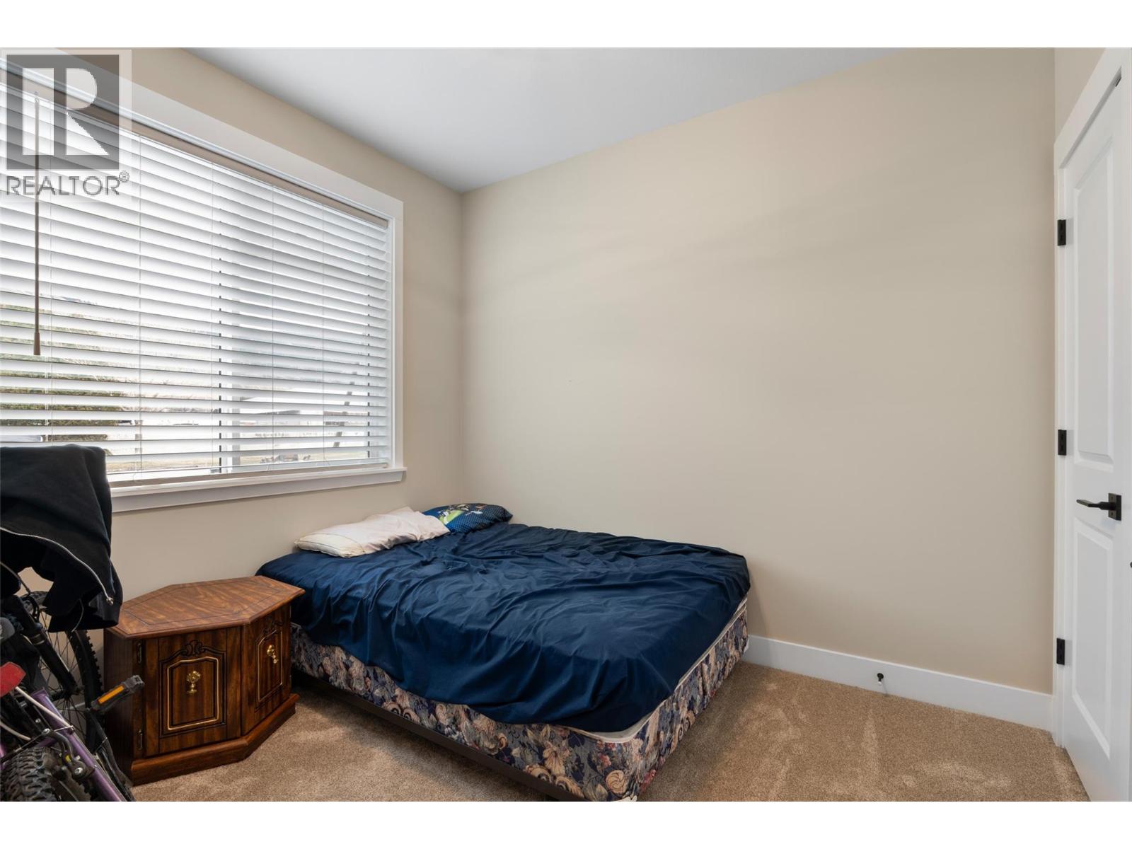 2535 SUNSET Drive, Kamloops