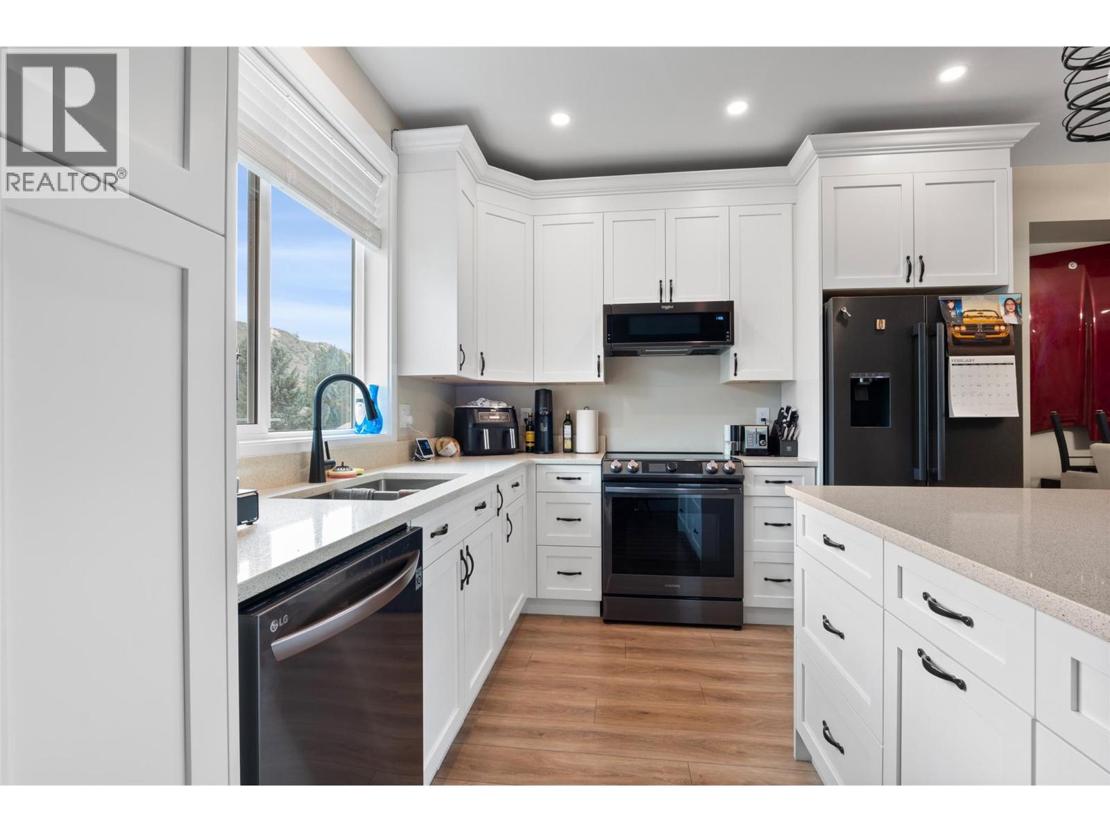 2535 SUNSET Drive, Kamloops