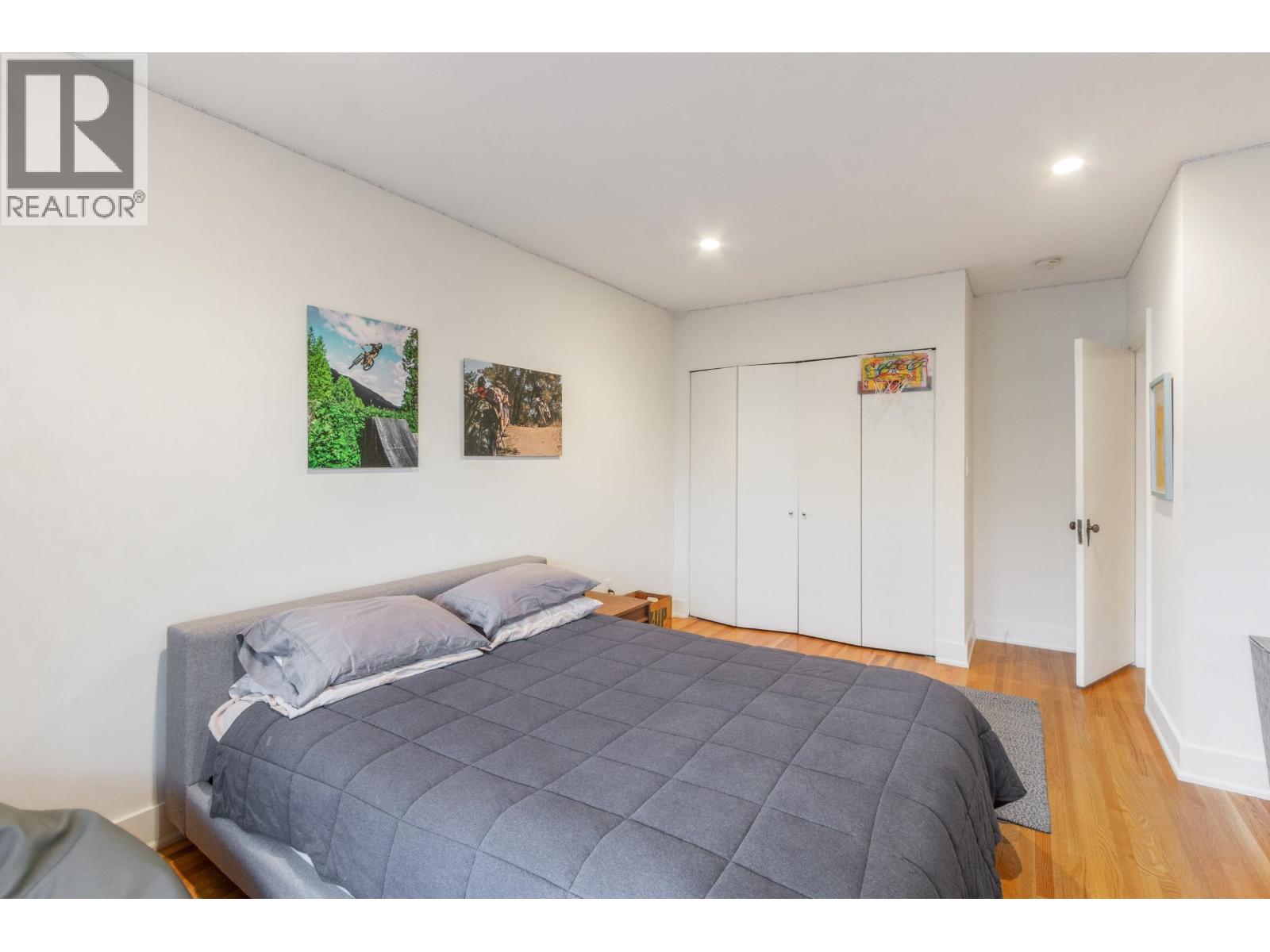 2960 W 33RD AVENUE, Vancouver