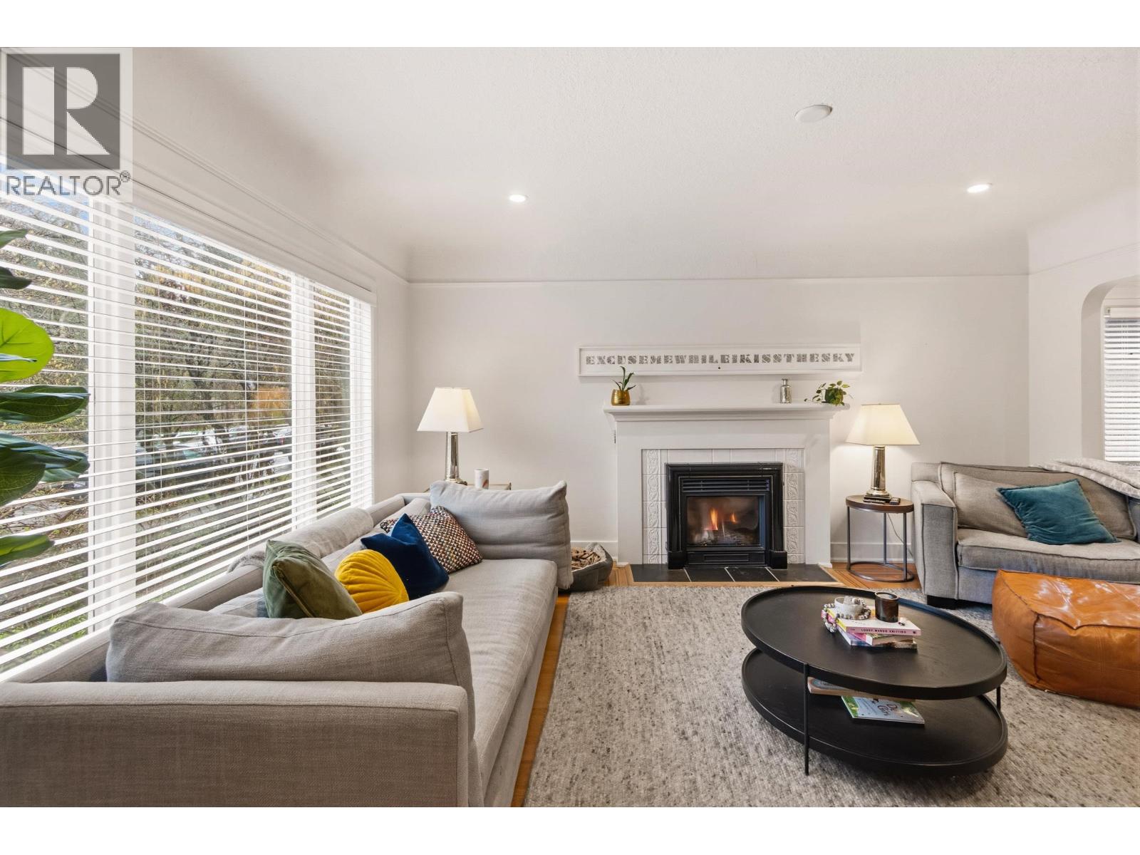 2960 W 33RD AVENUE, Vancouver