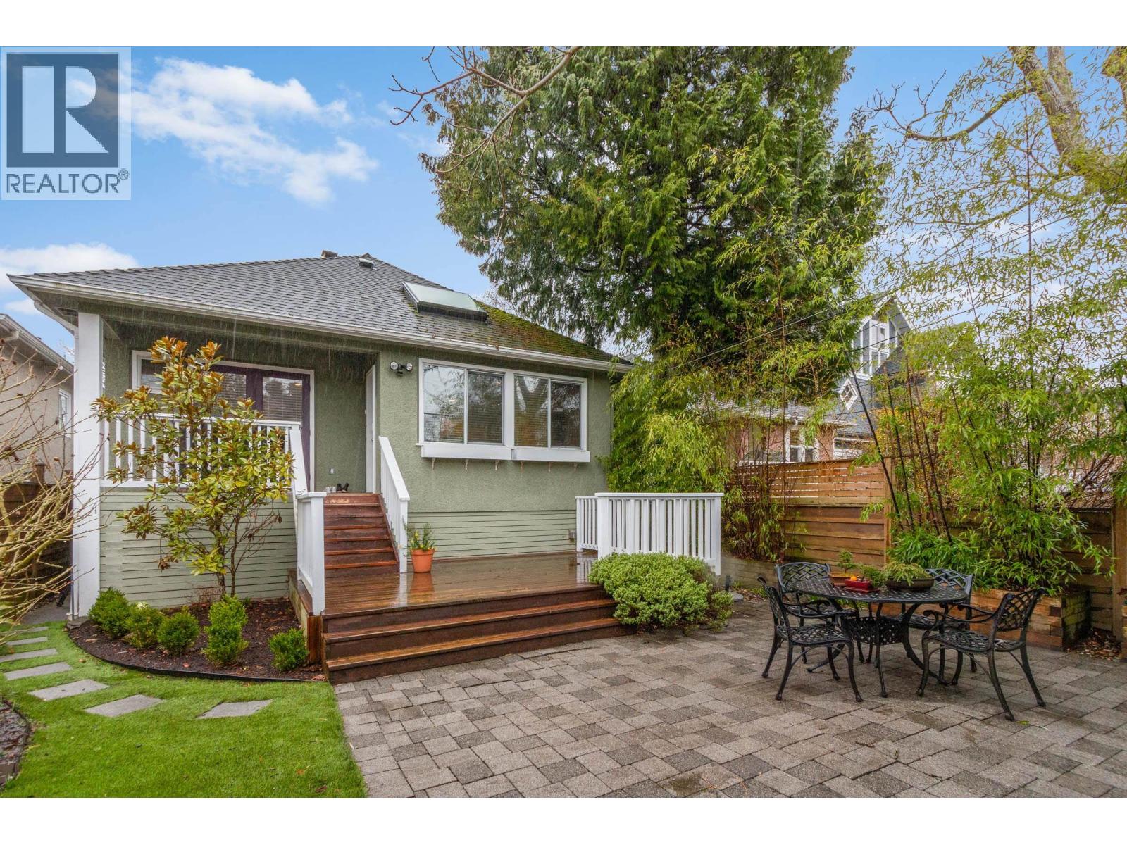 2960 W 33RD AVENUE, Vancouver