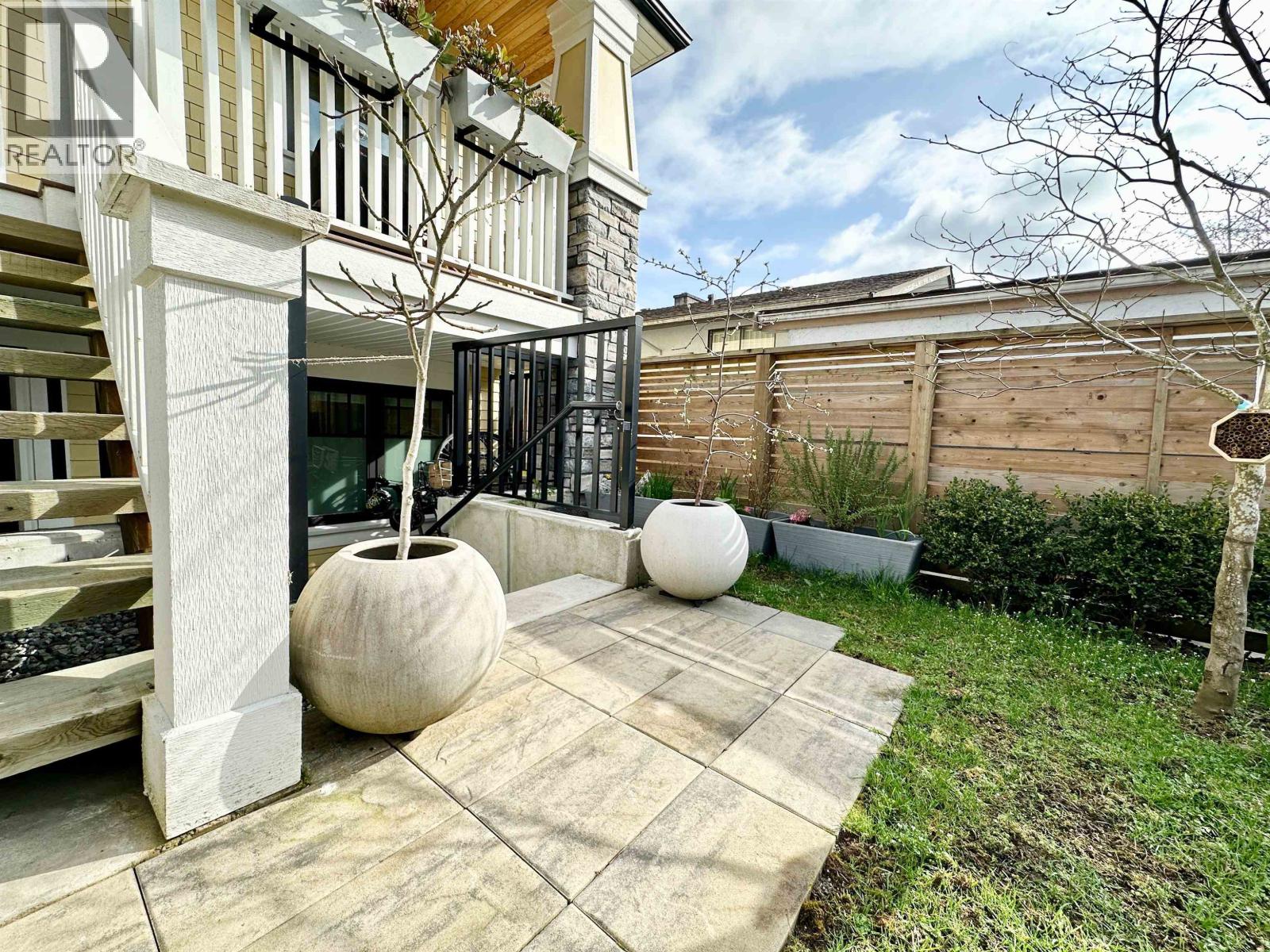 1672 E 15TH AVENUE, Vancouver