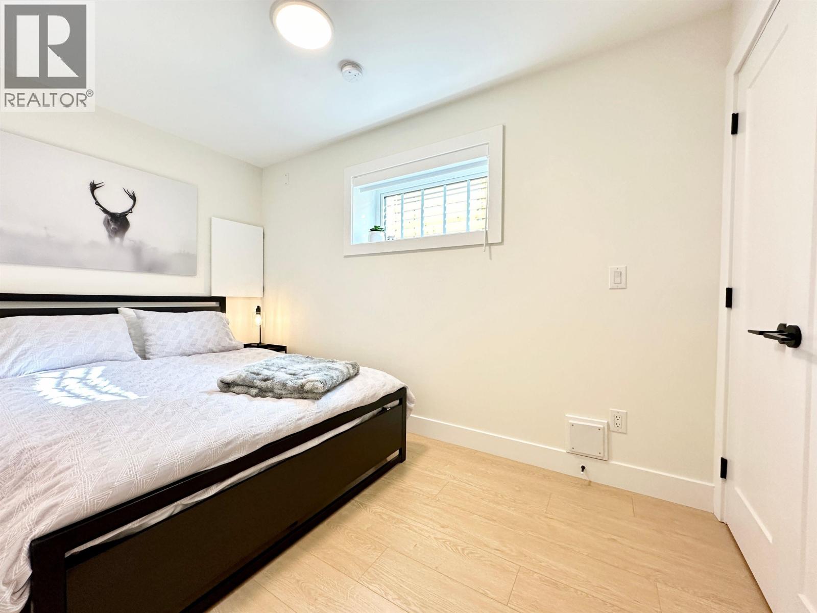 1672 E 15TH AVENUE, Vancouver