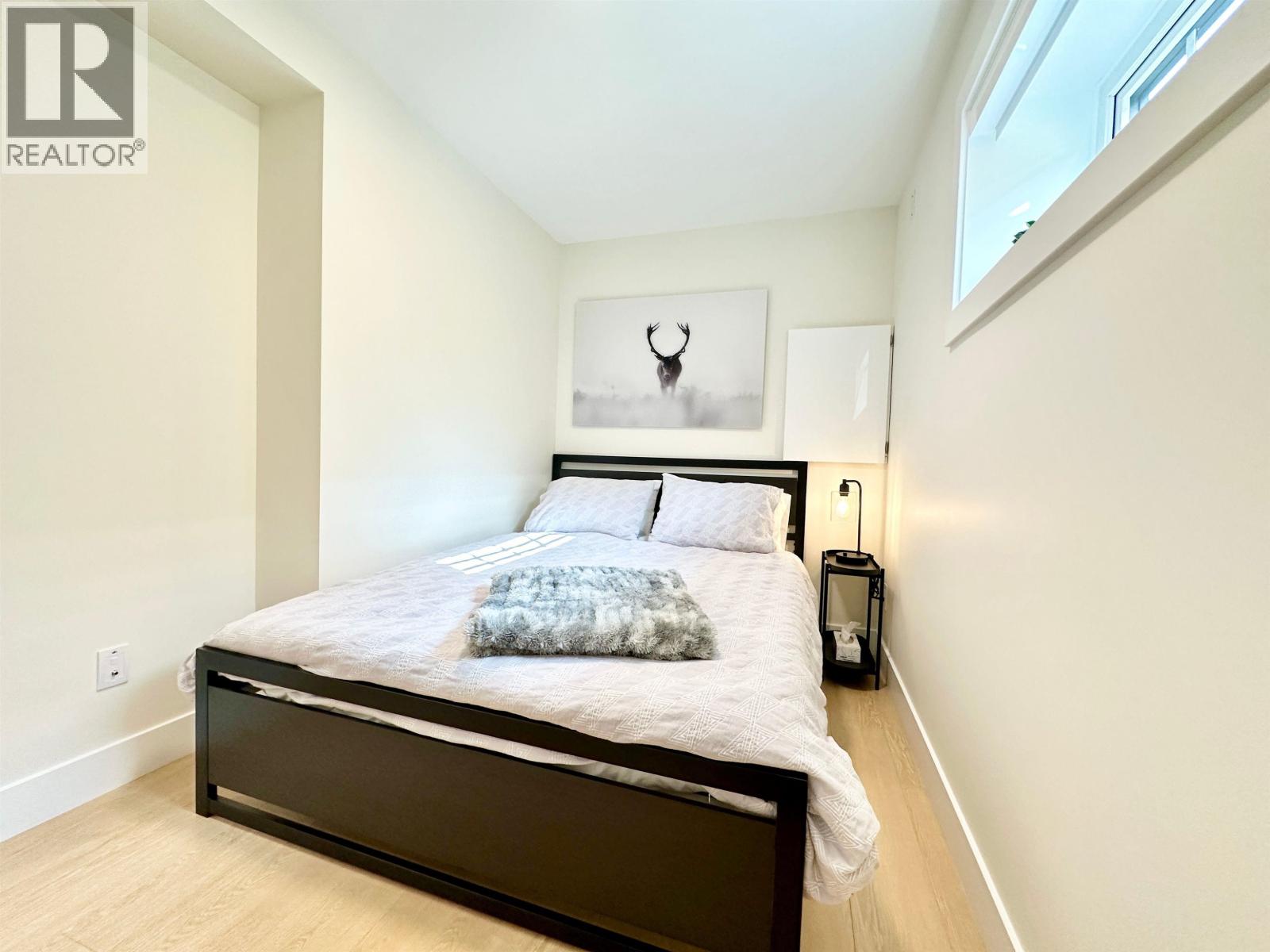 1672 E 15TH AVENUE, Vancouver