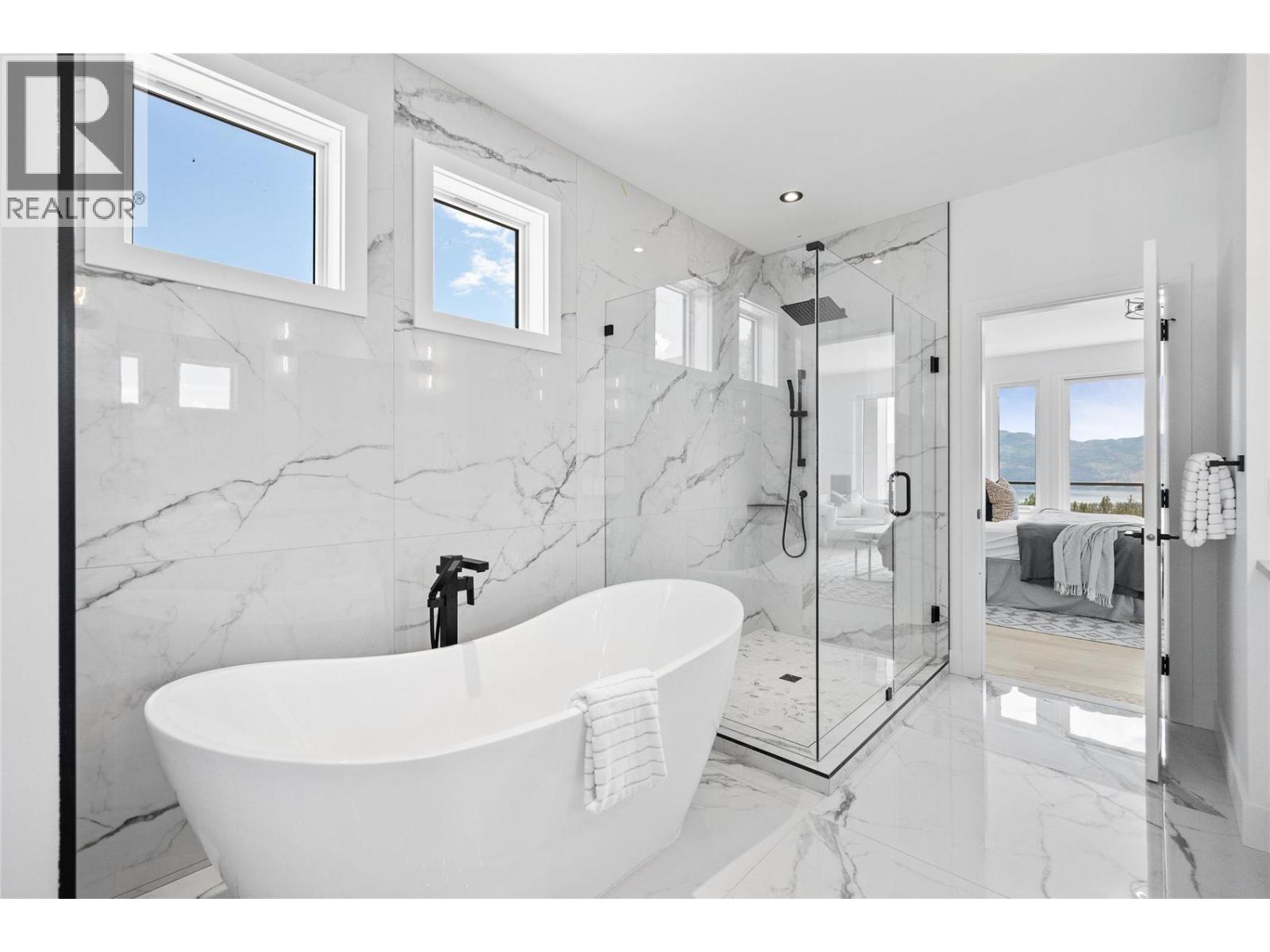 2803 Copper Ridge Drive, West Kelowna