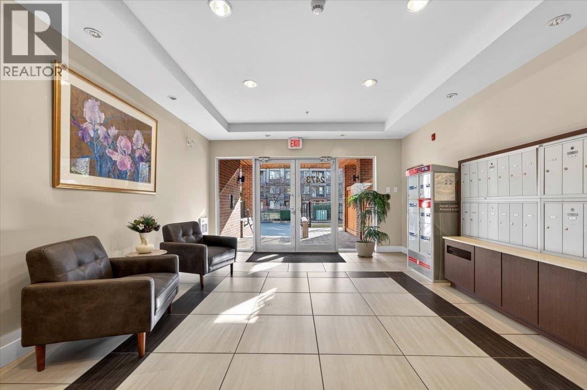 102 2473 ATKINS AVENUE, Port Coquitlam