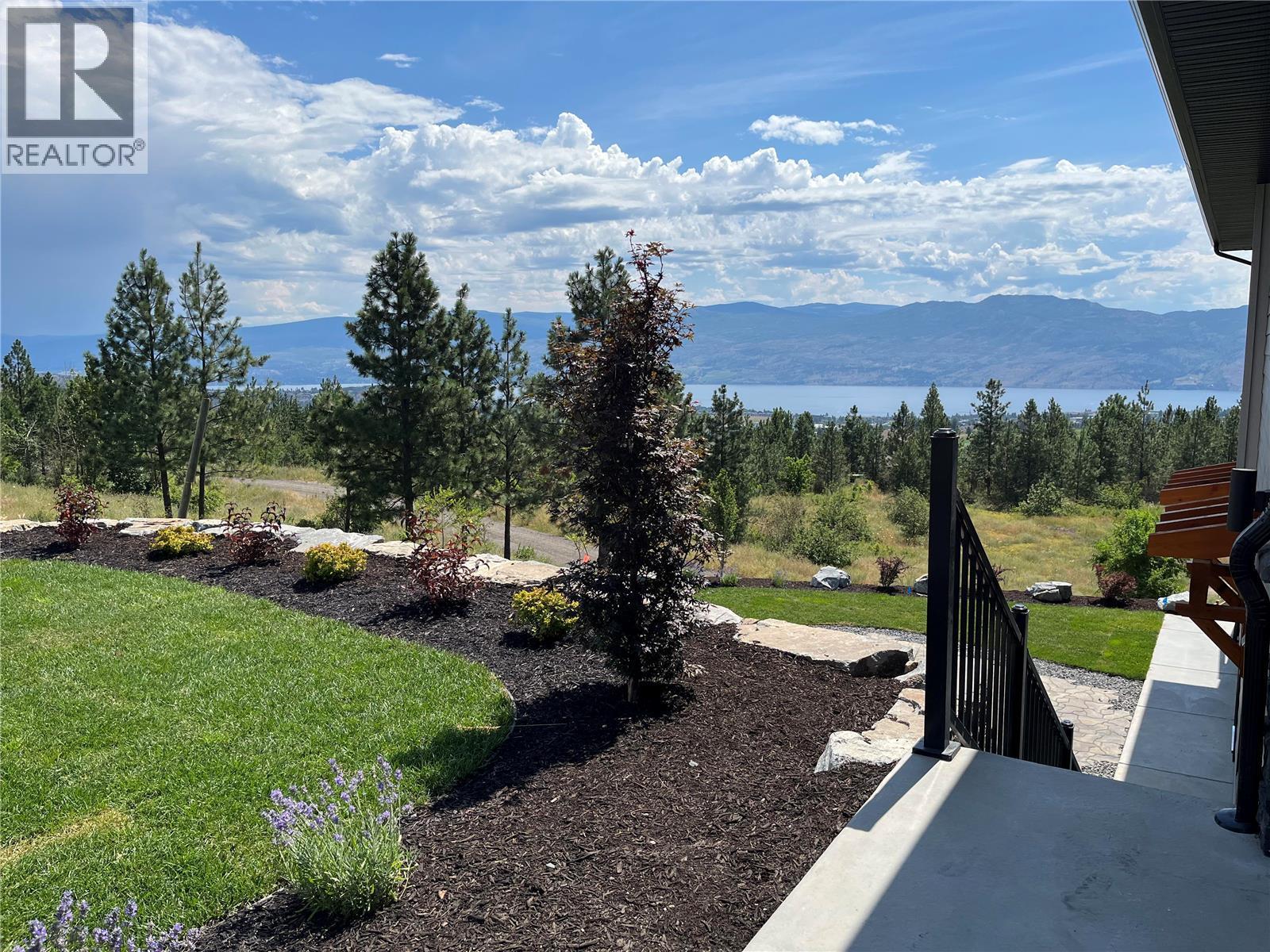 2803 Copper Ridge Drive, West Kelowna