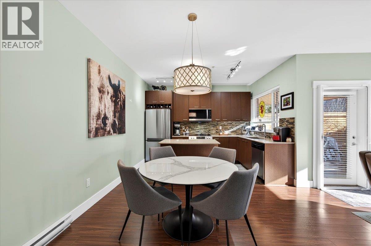 102 2473 ATKINS AVENUE, Port Coquitlam