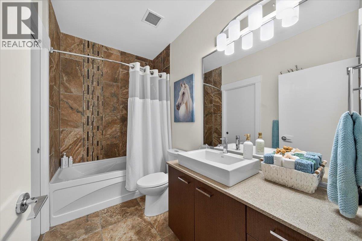 102 2473 ATKINS AVENUE, Port Coquitlam