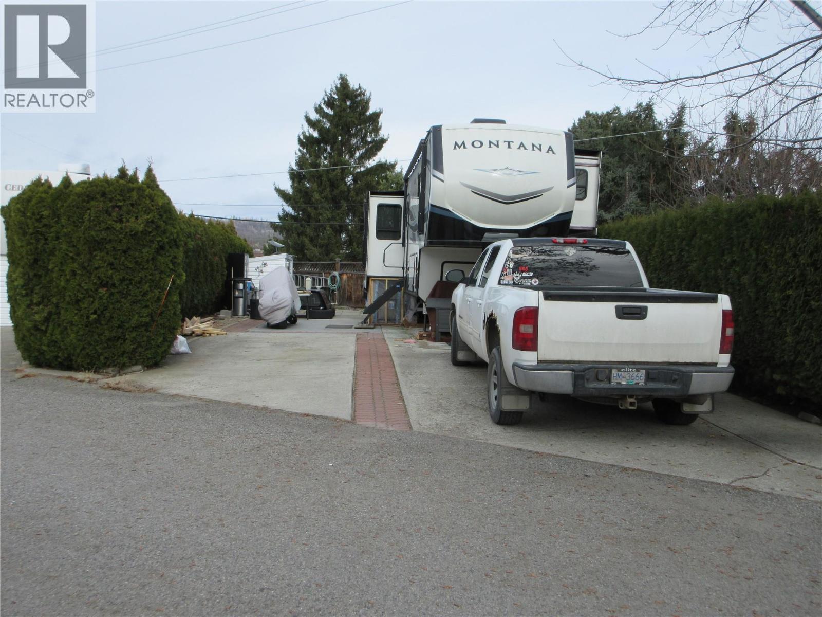 #503-415 Commonwealth Road, Kelowna