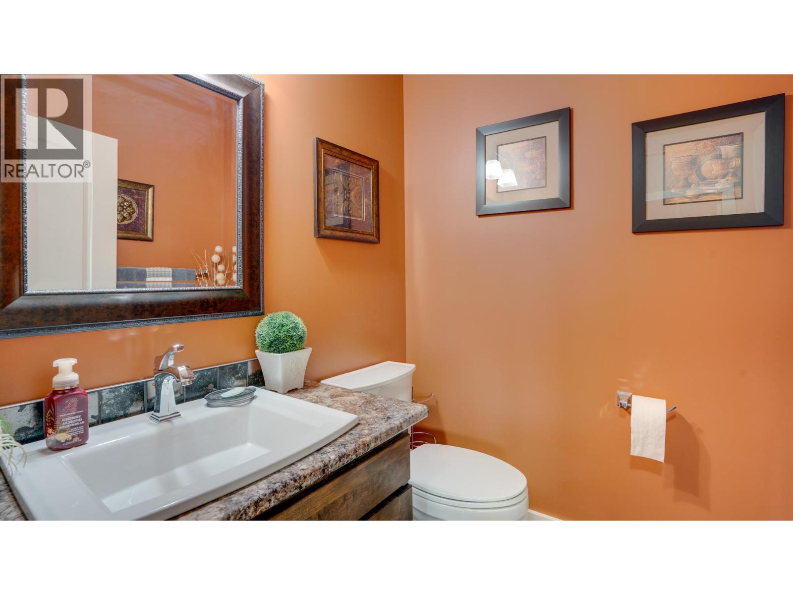 1404 Copper Mountain Court Unit# 13, Vernon