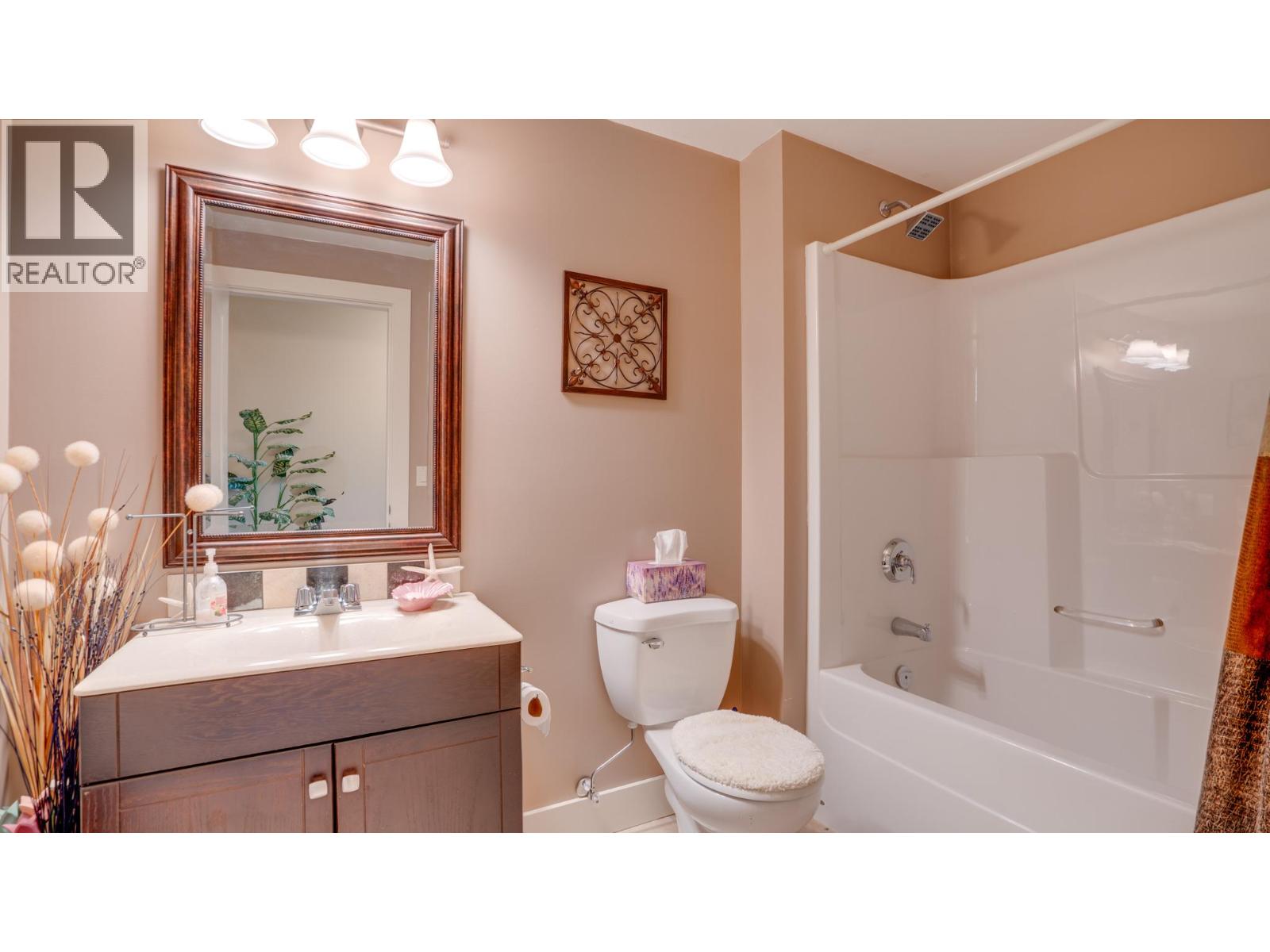 1404 Copper Mountain Court Unit# 13, Vernon