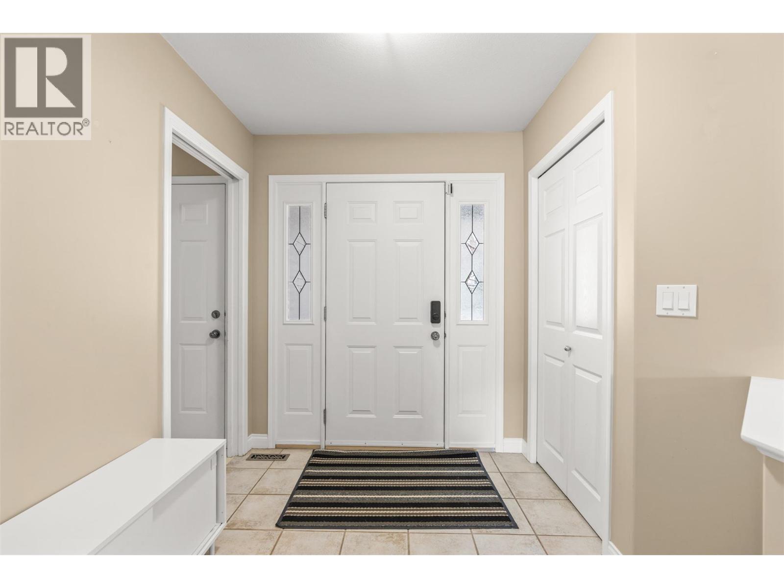 7044 Nakiska Drive, Vernon