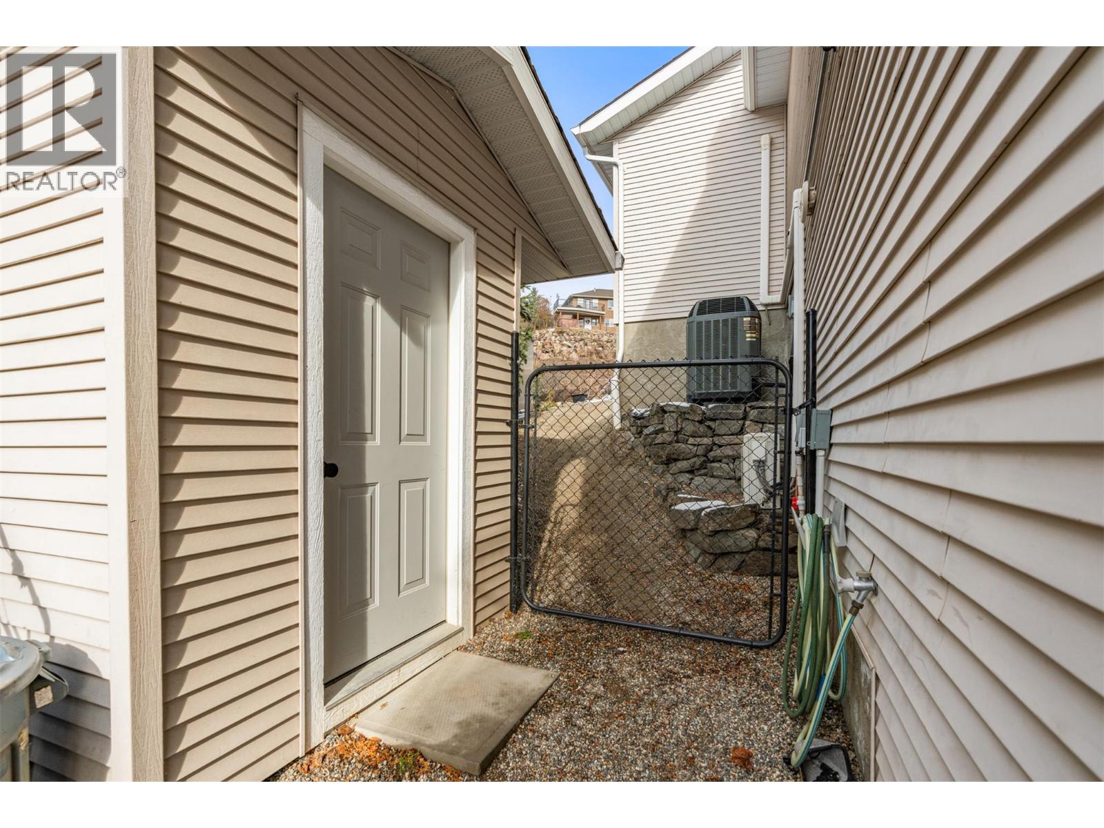 7044 Nakiska Drive, Vernon