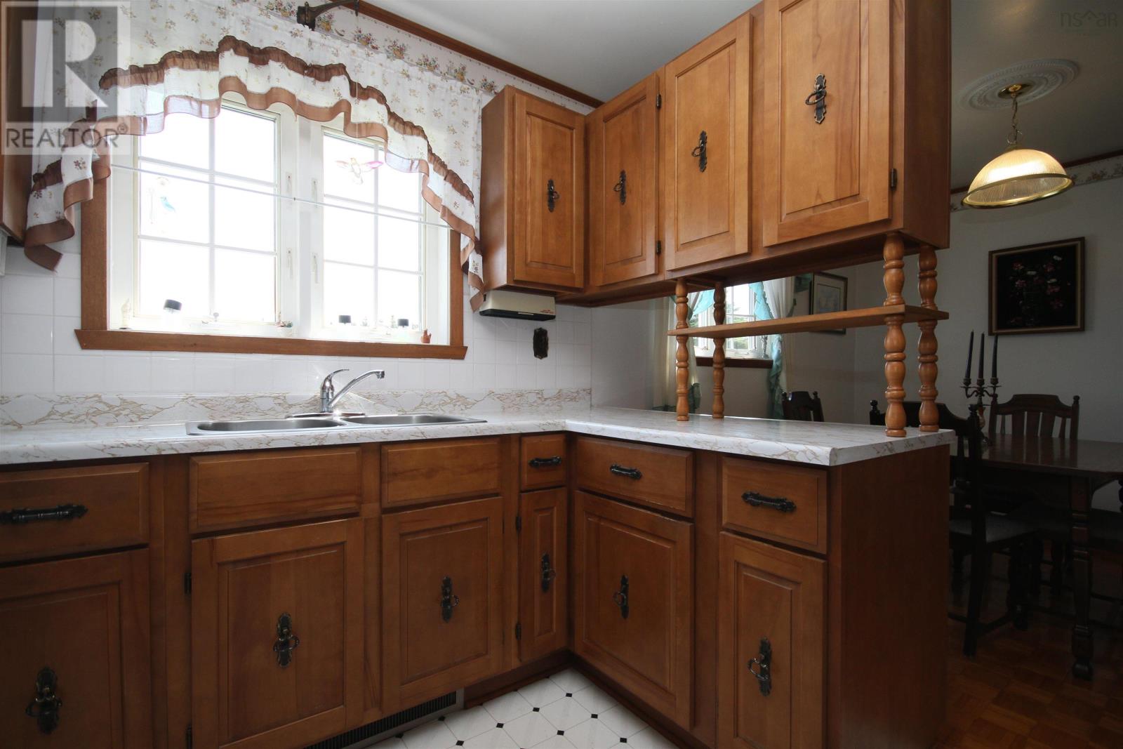 Property 20 of 42 of 3817 Highway 206