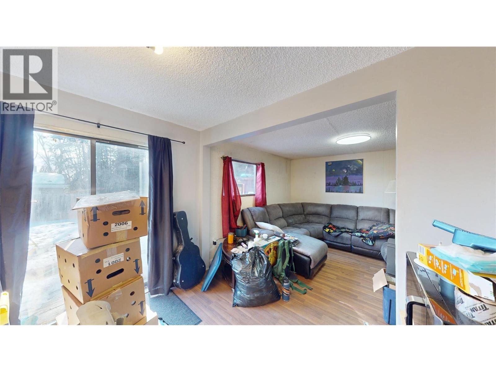 266 STILES STREET - 10