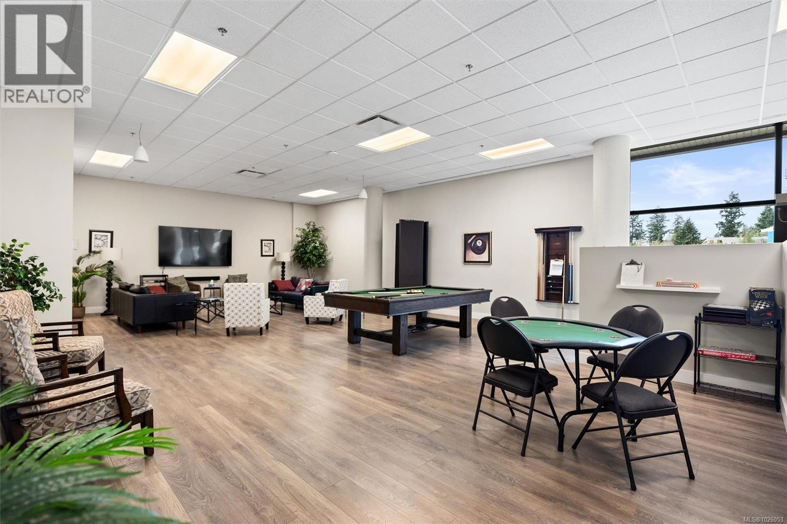 Single Family House for Sale in   Travino Lane Travino Saanich 