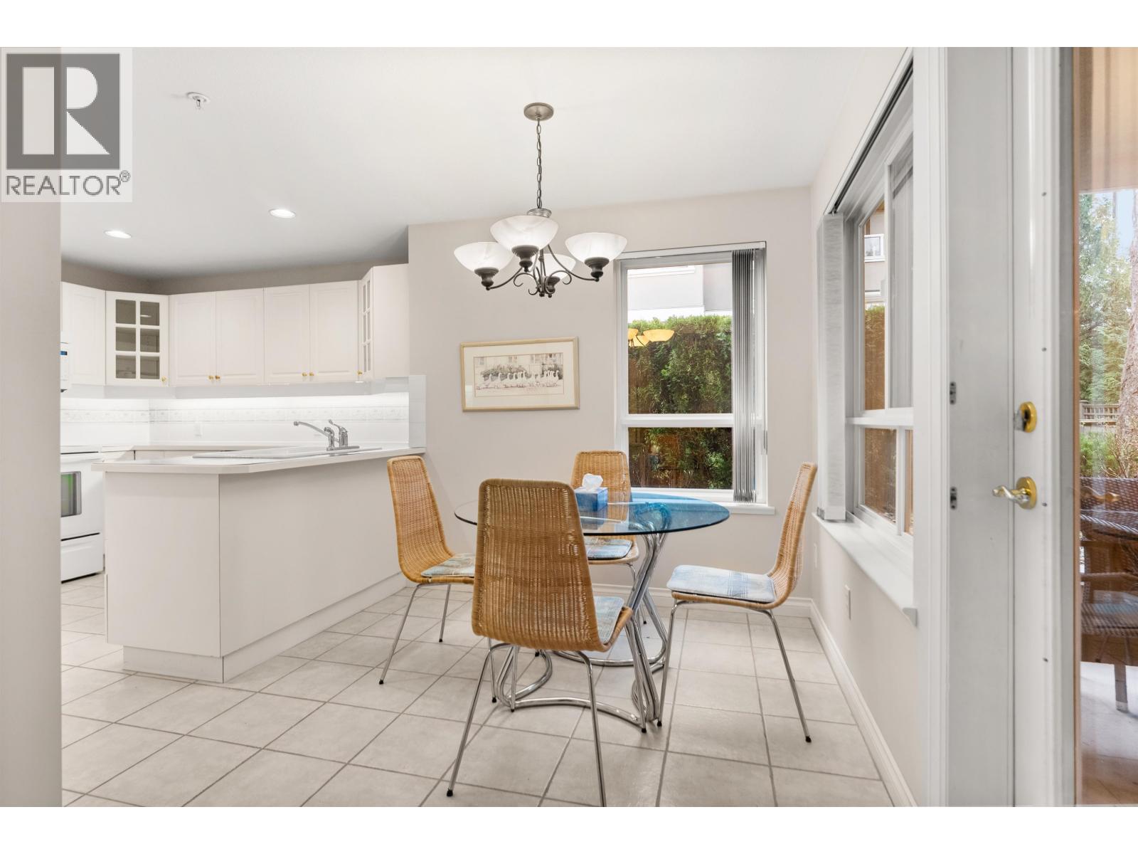 #104-1250 55 Street, Delta