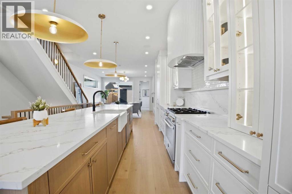 Single Family House for Sale in  A Street SW Richmond Calgary 