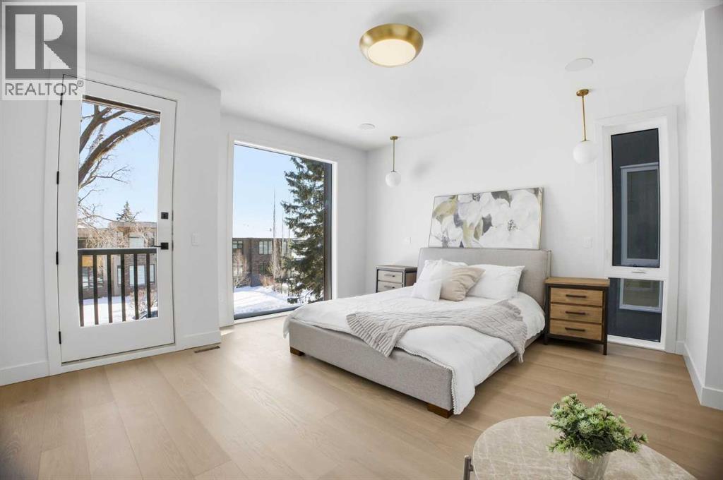 Single Family House for Sale in  A Street SW Richmond Calgary 