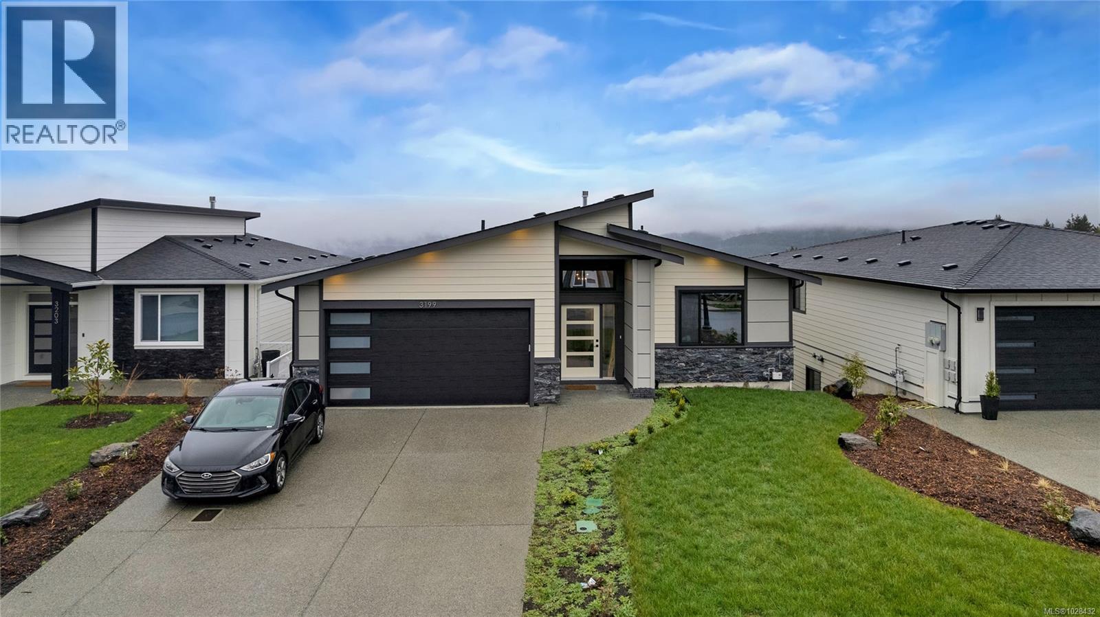3199 Woodrush Dr - 1