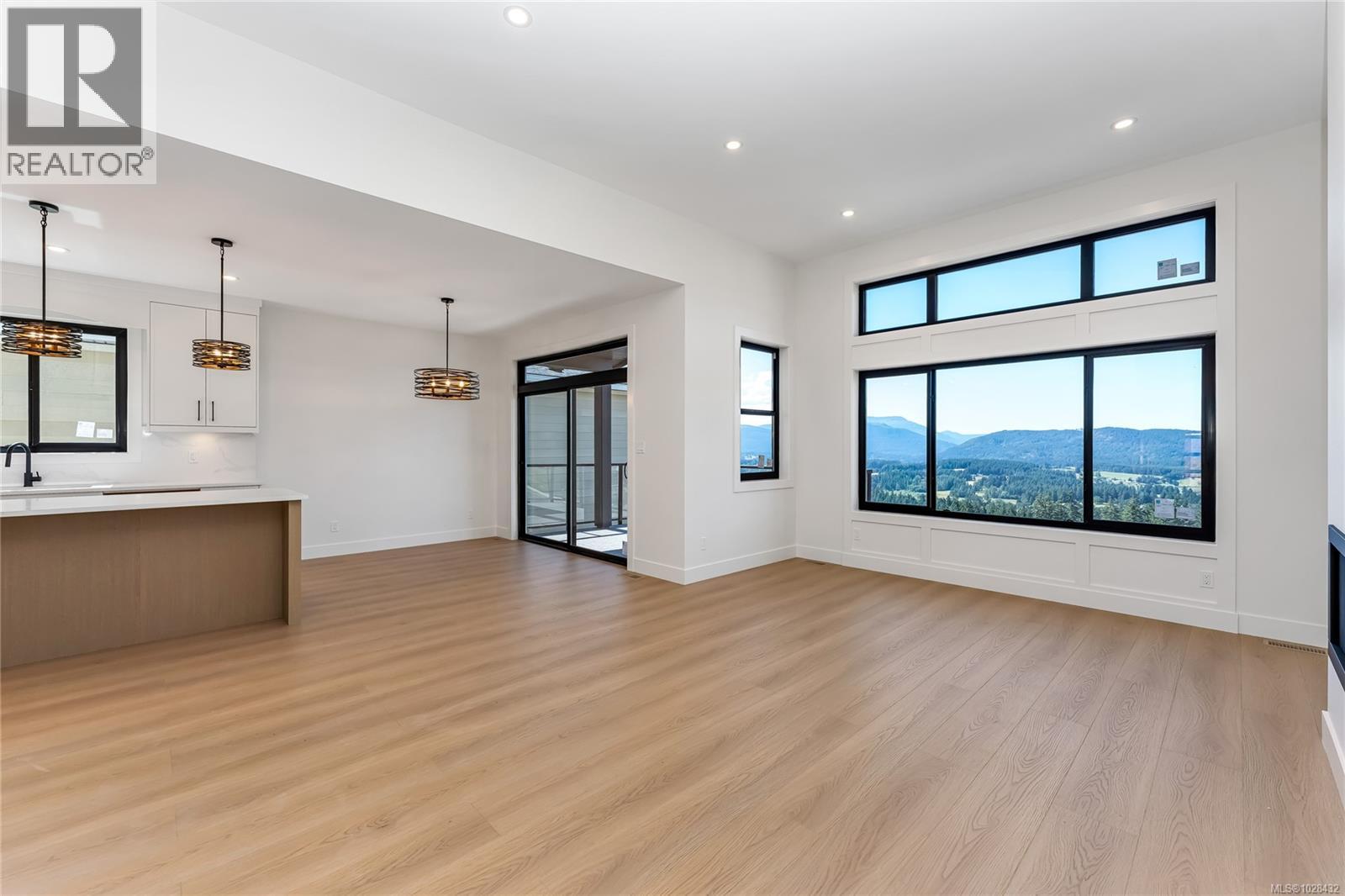 3199 Woodrush Dr, Duncan