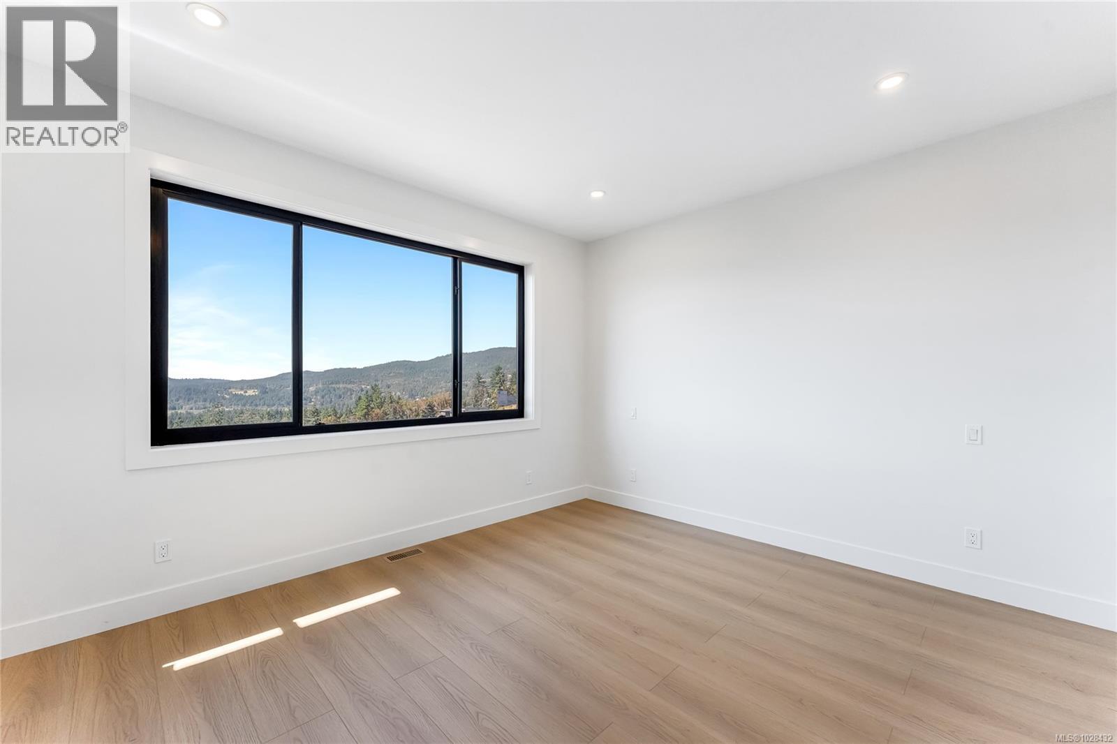 3199 Woodrush Dr, Duncan