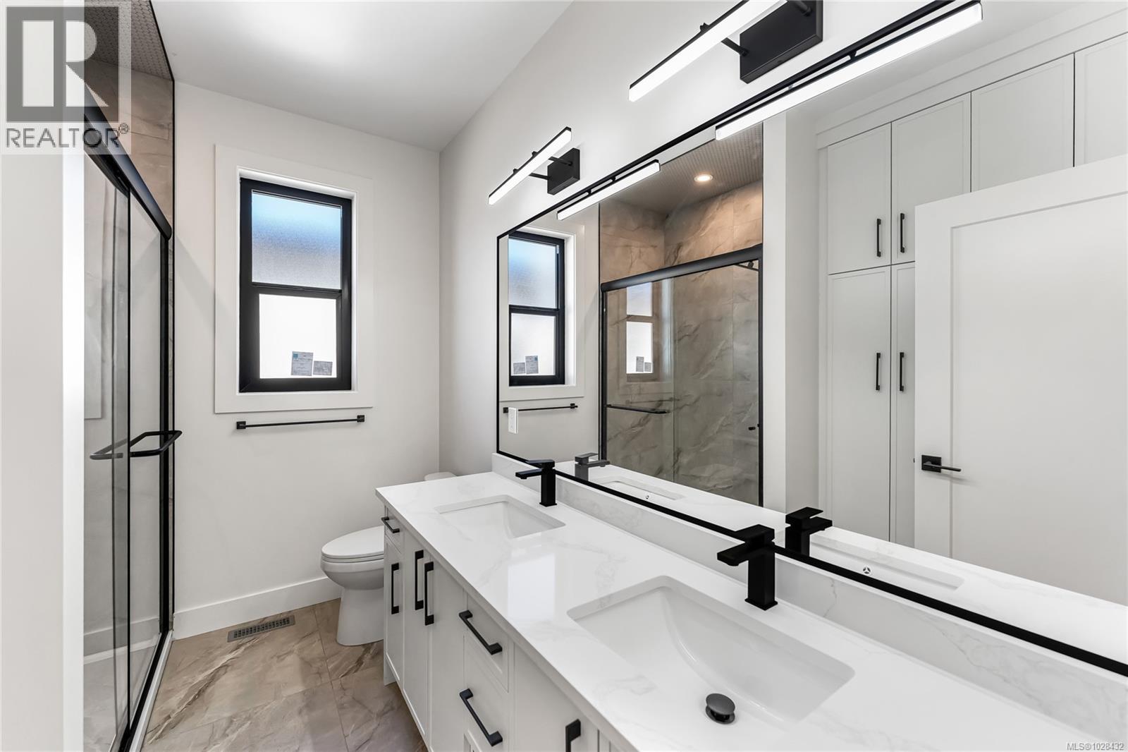 3199 Woodrush Dr, Duncan