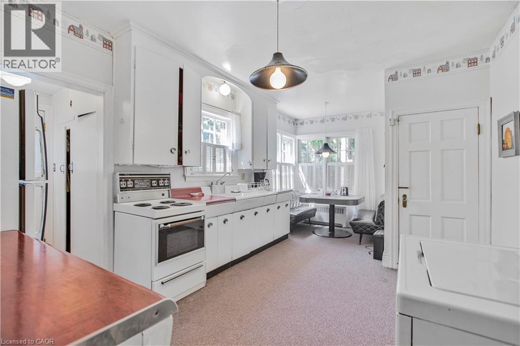 48 GARNER Road W - 14