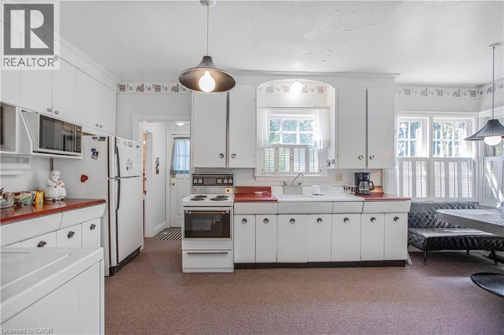48 GARNER Road W - 15
