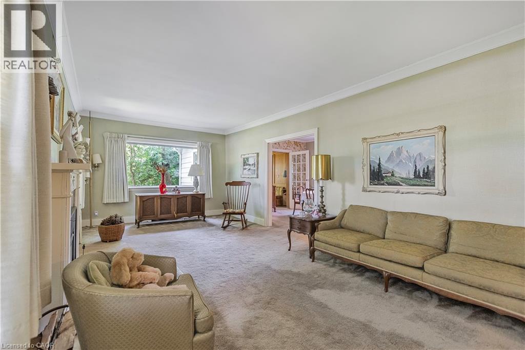 48 GARNER Road W - 9