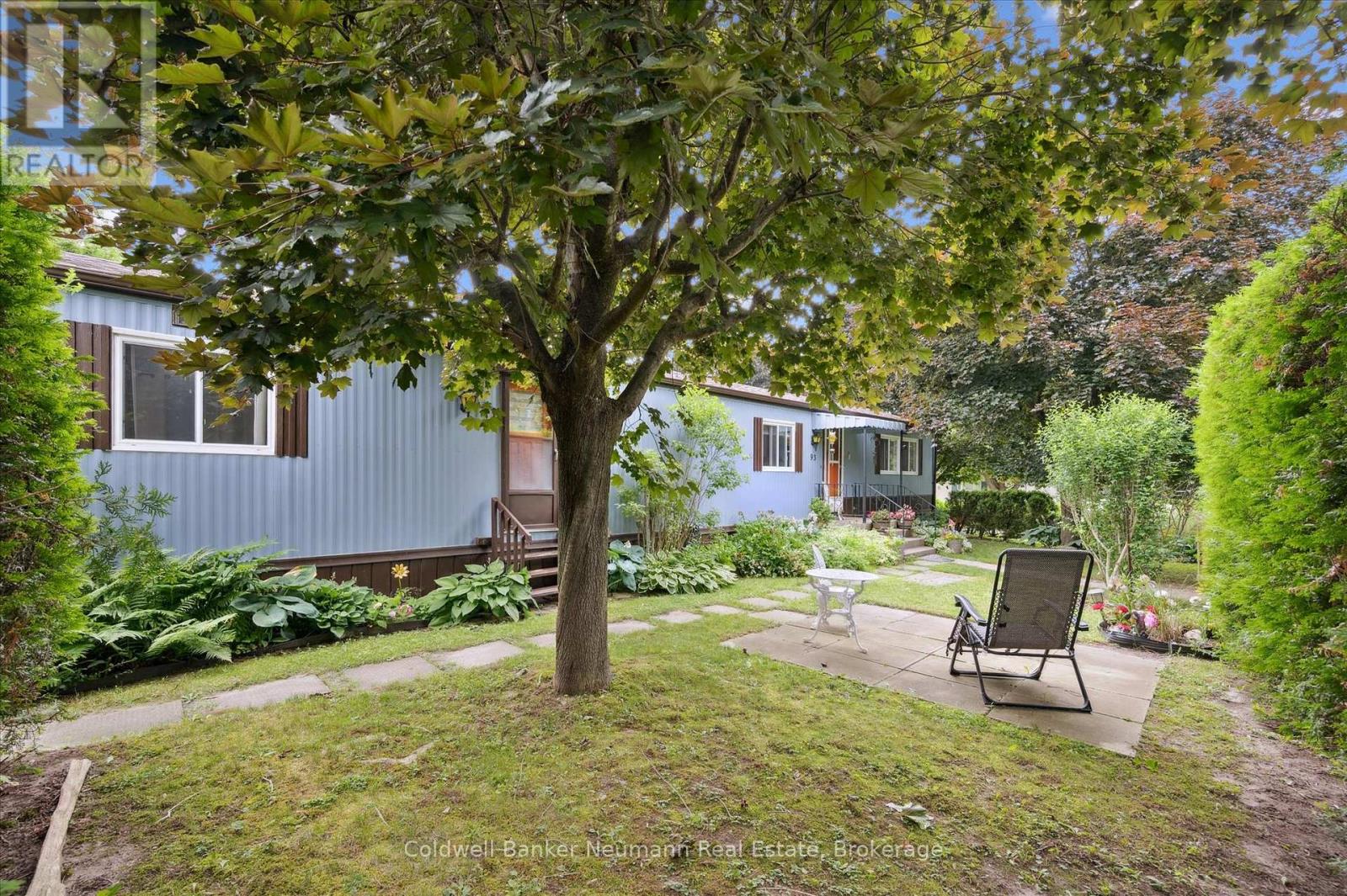 #93 MAPLE 1294 CONCESSION 8 ROAD W - 26