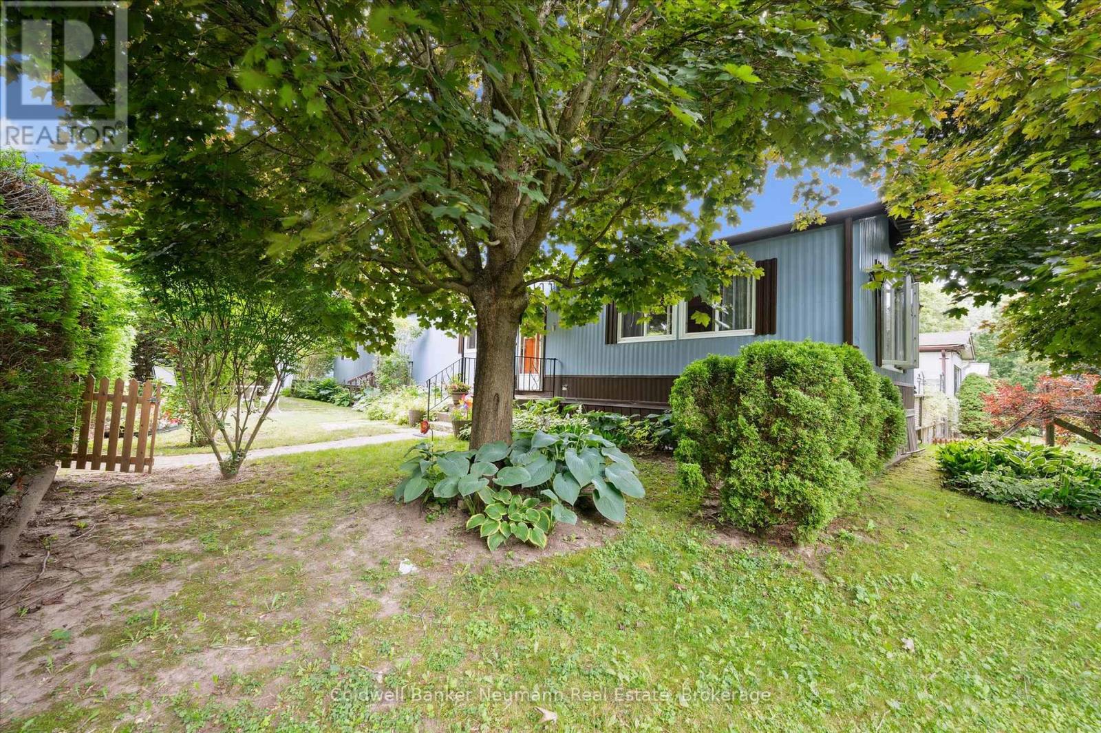 #93 MAPLE 1294 CONCESSION 8 ROAD W - 33