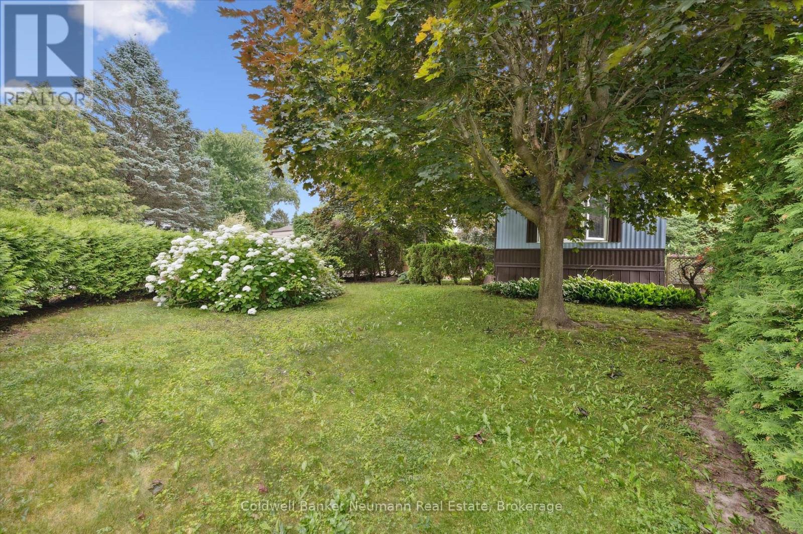 #93 MAPLE 1294 CONCESSION 8 ROAD W - 36
