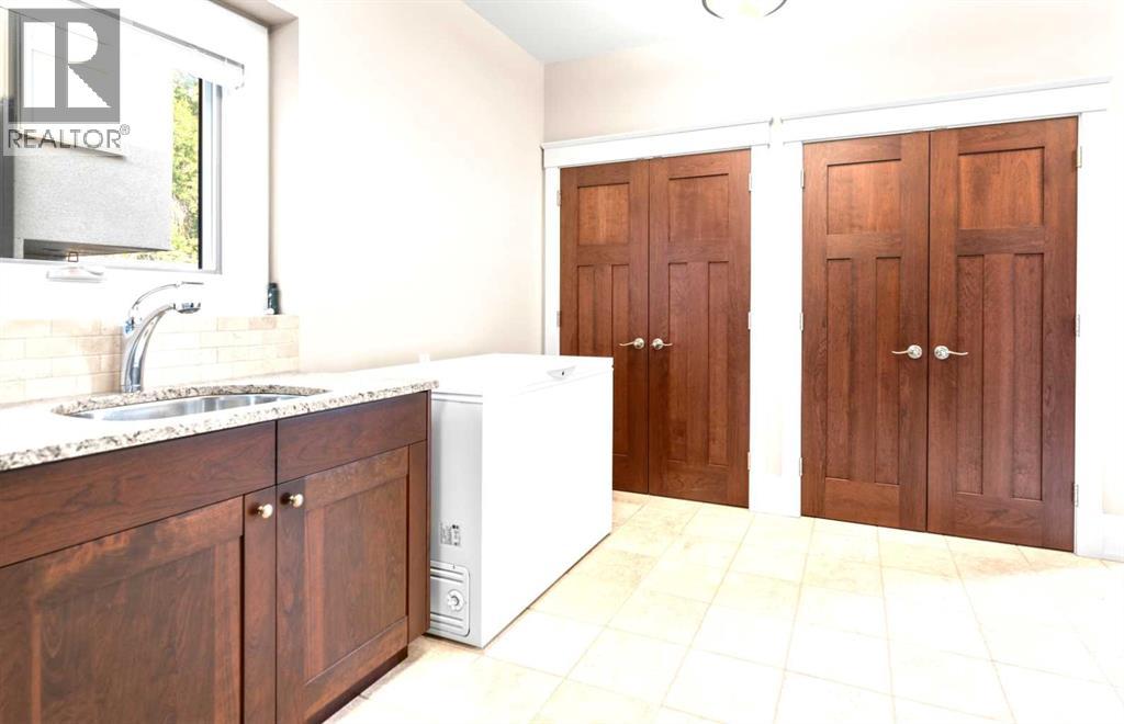 Single Family House for Sale in  A Street NW Crescent Heights Calgary 